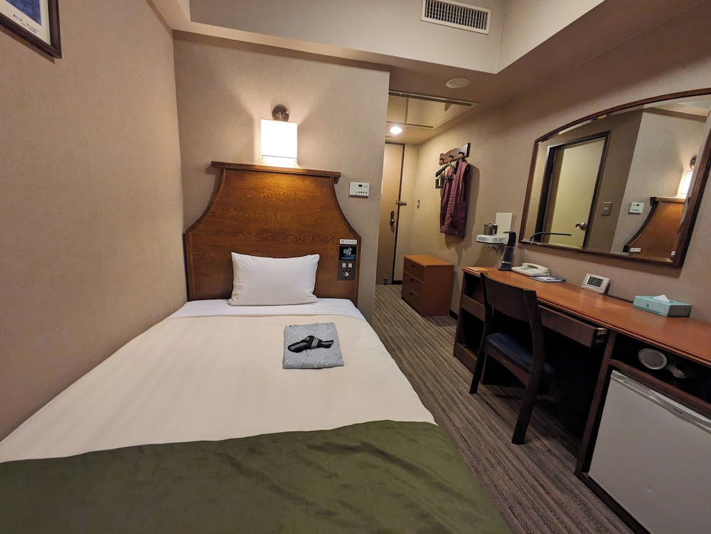 Hotel New Station 12/50