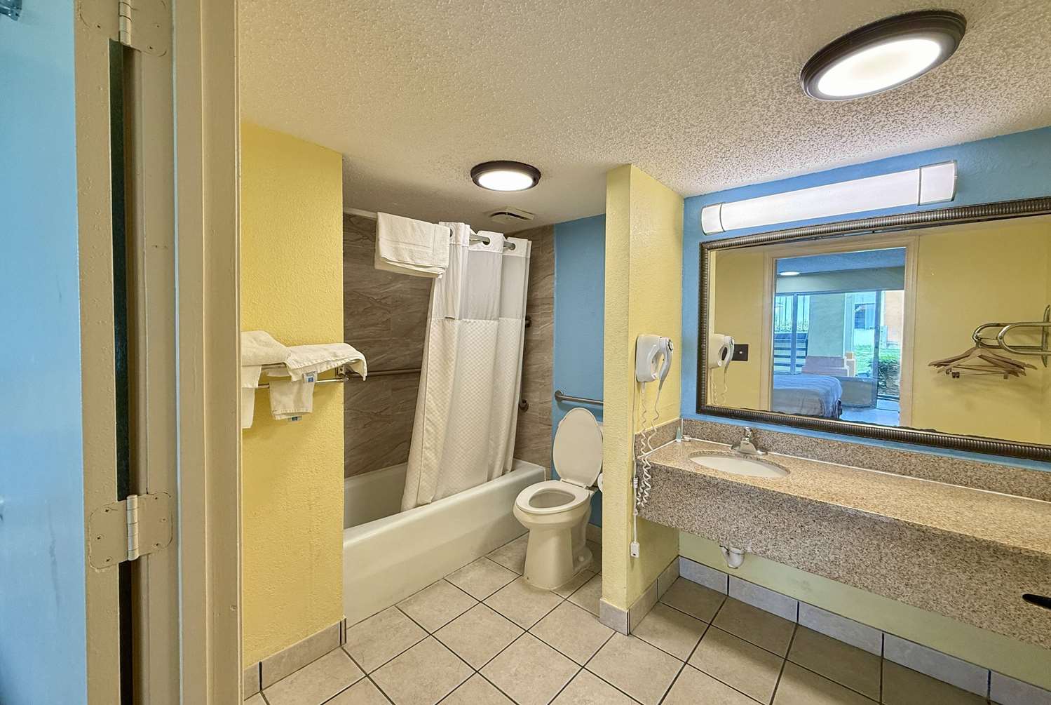 Days Inn By Wyndham Ruther Glen Kings Dominion Area 17/21