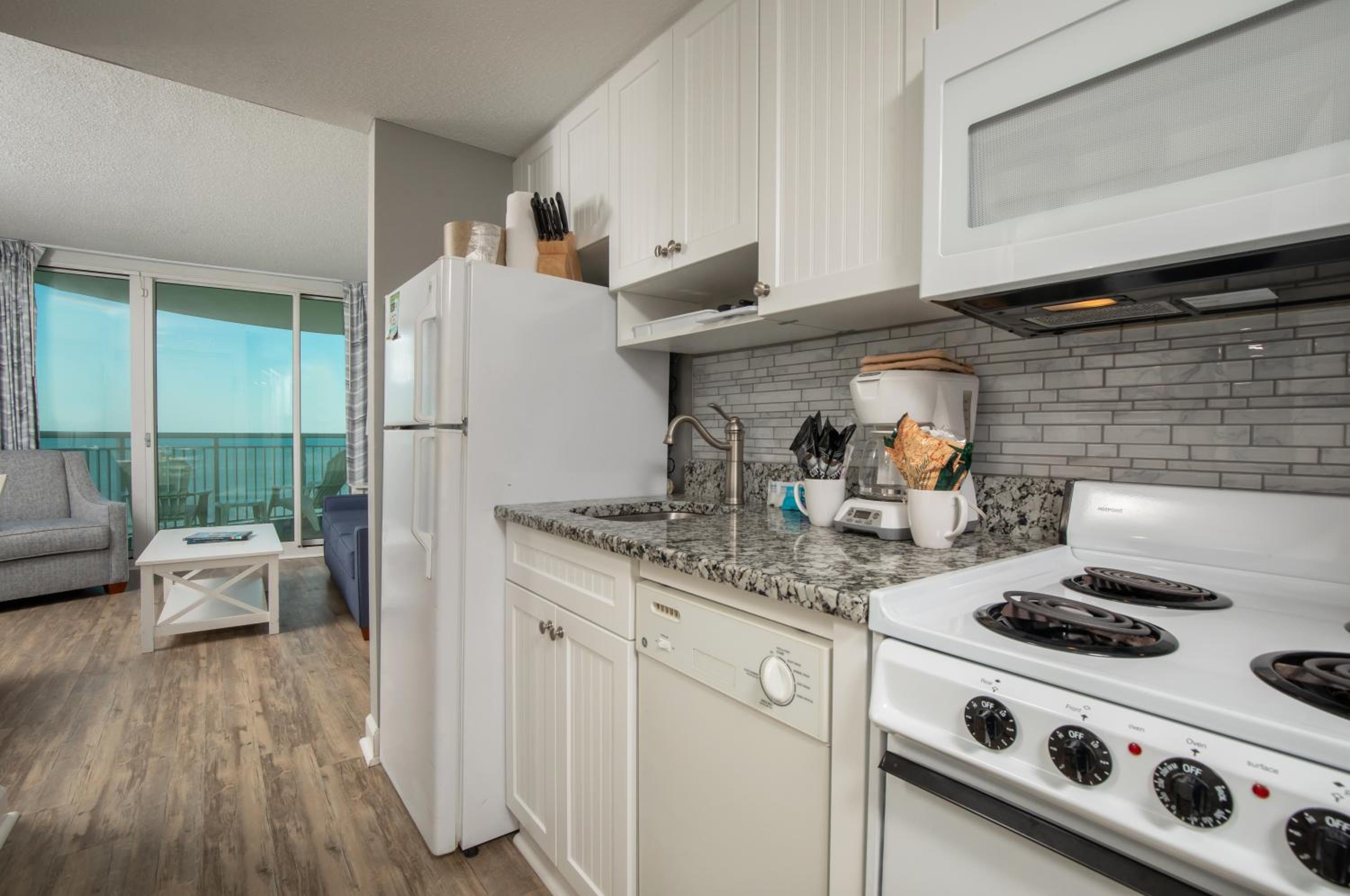 1 Bedroom, Suite, Ocean View, Hot Tub, Avista Resort 9/9