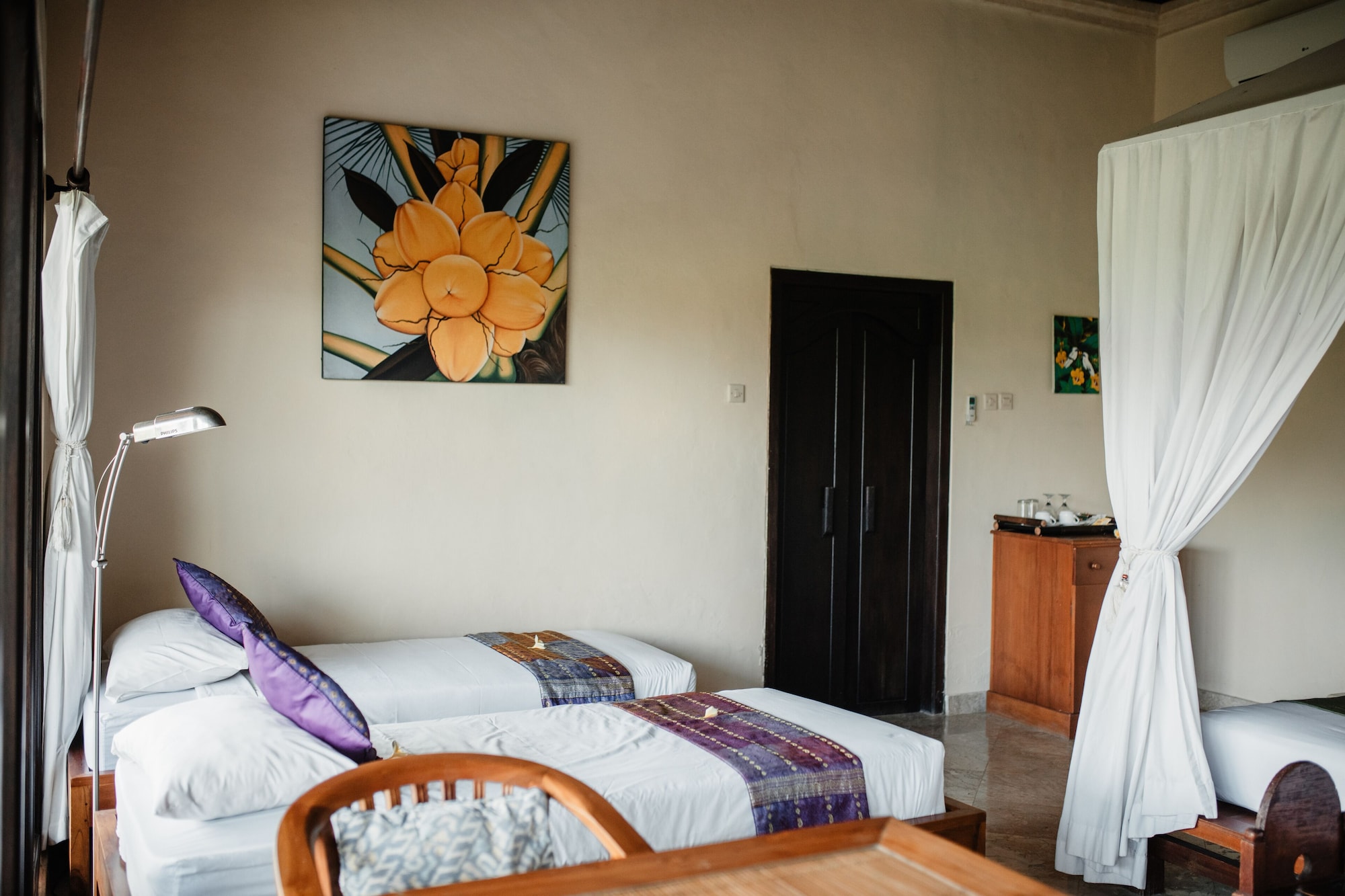 1 BEDROOM, VILLA