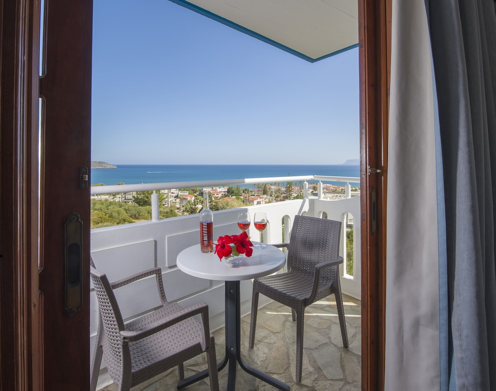 Folia Hotel Apartments 34/50