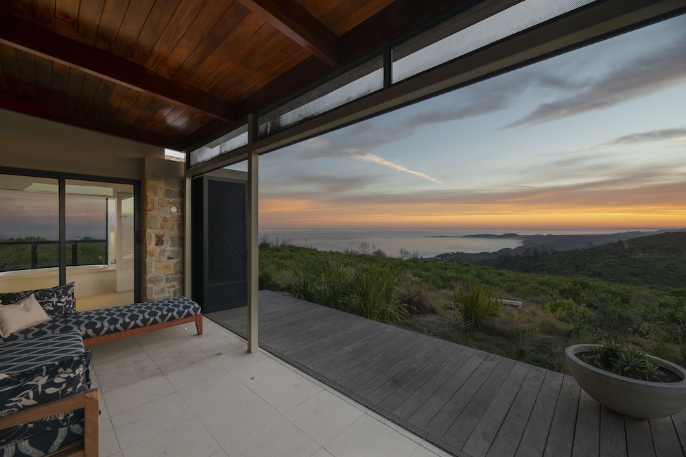 Alkira Lodge 20/33