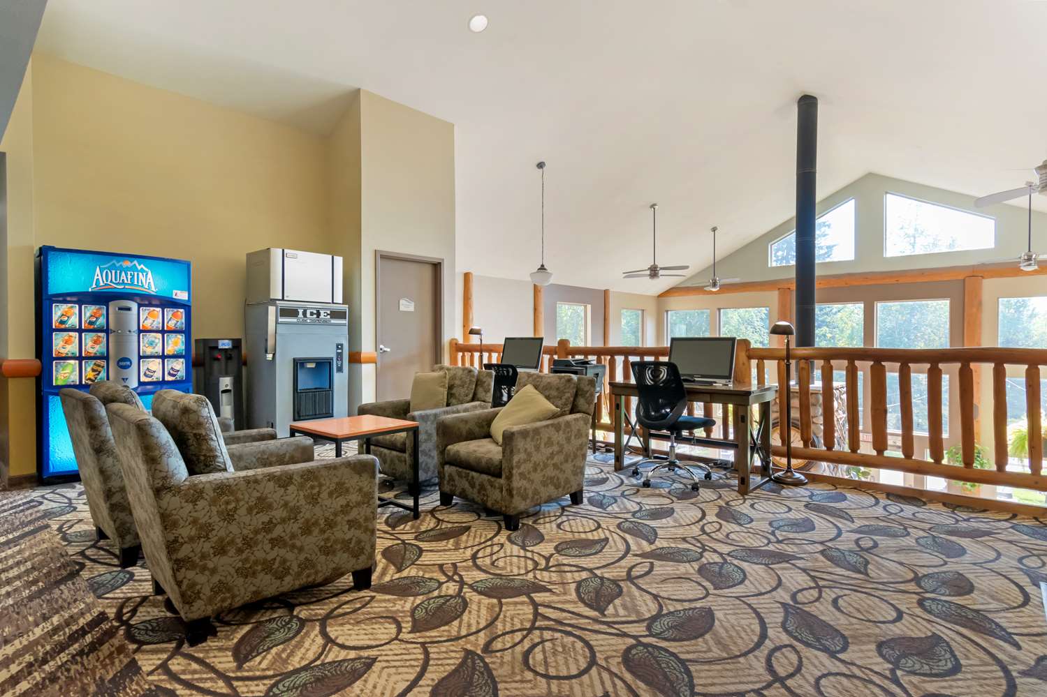 Best Western Plus Valemount Inn & Suites 41/65