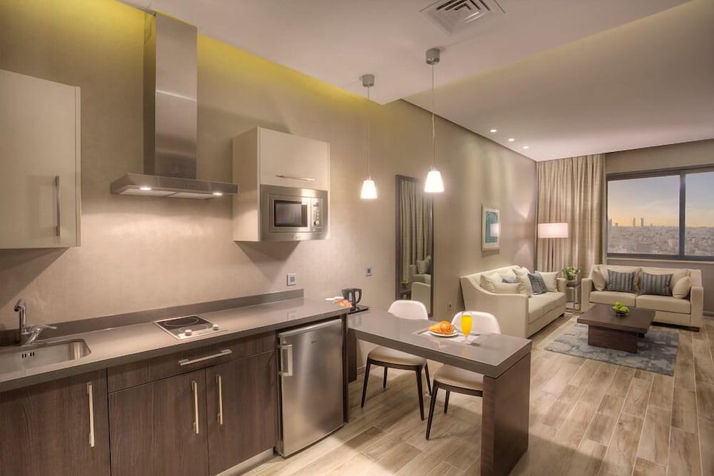 The House Boutique Suites 67/68