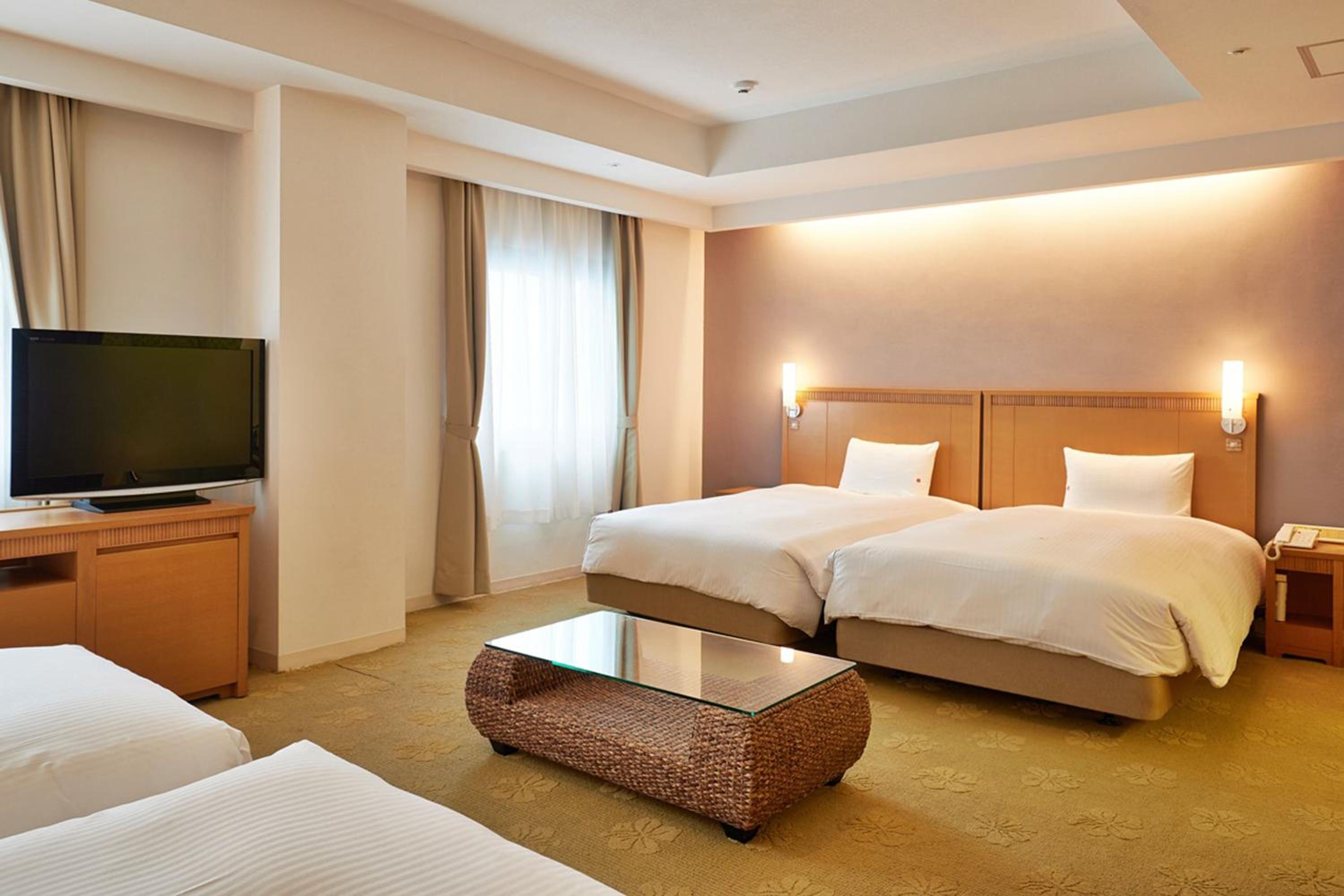 Pacific, Premium, Quadruple، Pacific Hotel Okinawa 6/10