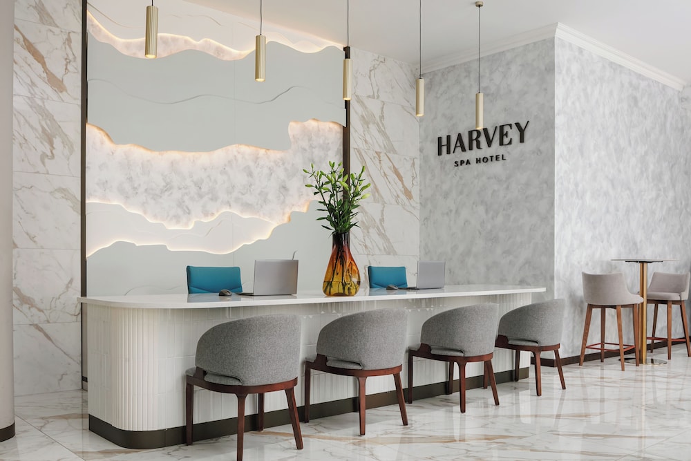 Kur Hotel Harvey 4/49