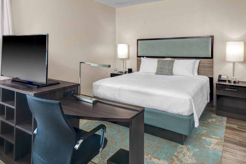Residence Inn Miami Beach Surfside 12/63