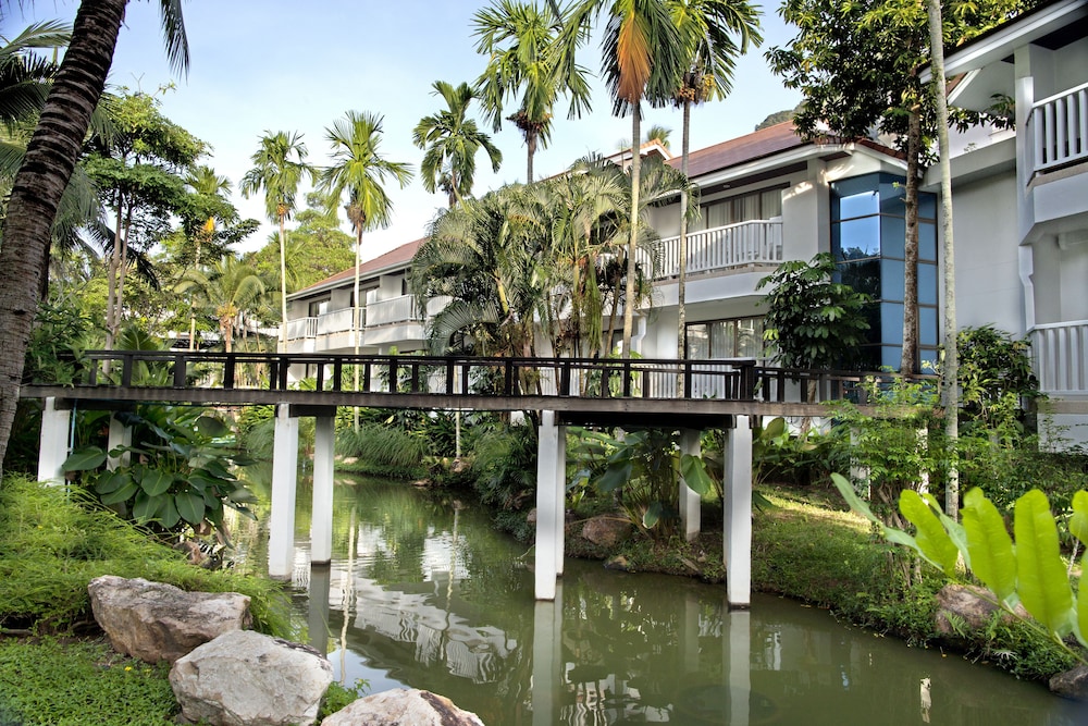 Aonang Villa Resort 70/75