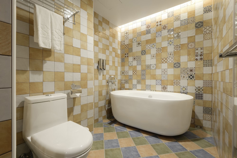 Napas Hotel 9/49