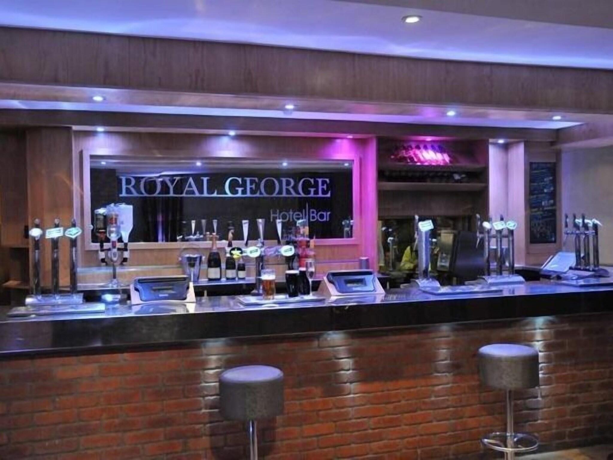 Royal George Hotel 15/25