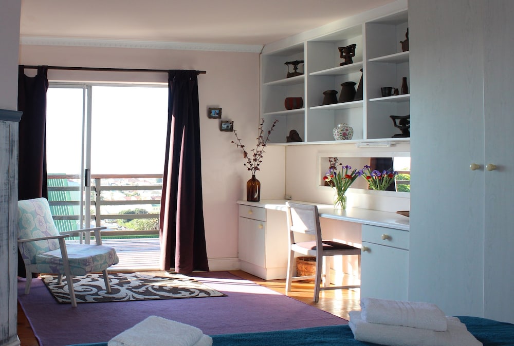 Bluebottle Guest House 13/50