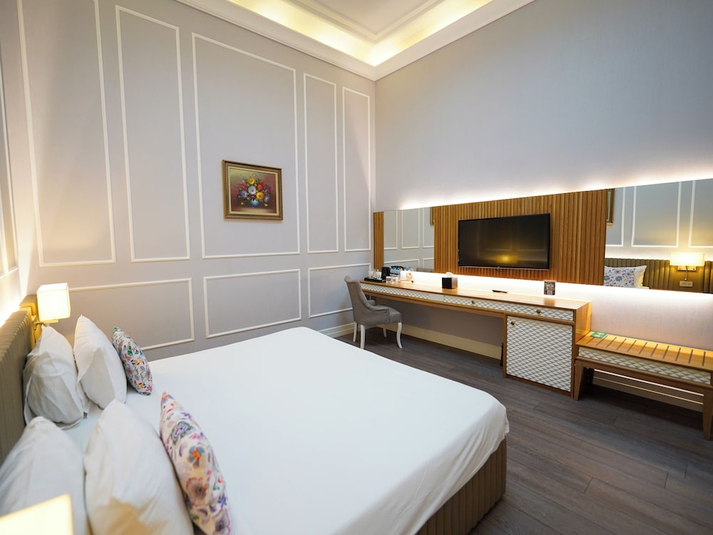 Budget, King Bed, No Window، Promenade Hotel 4/10