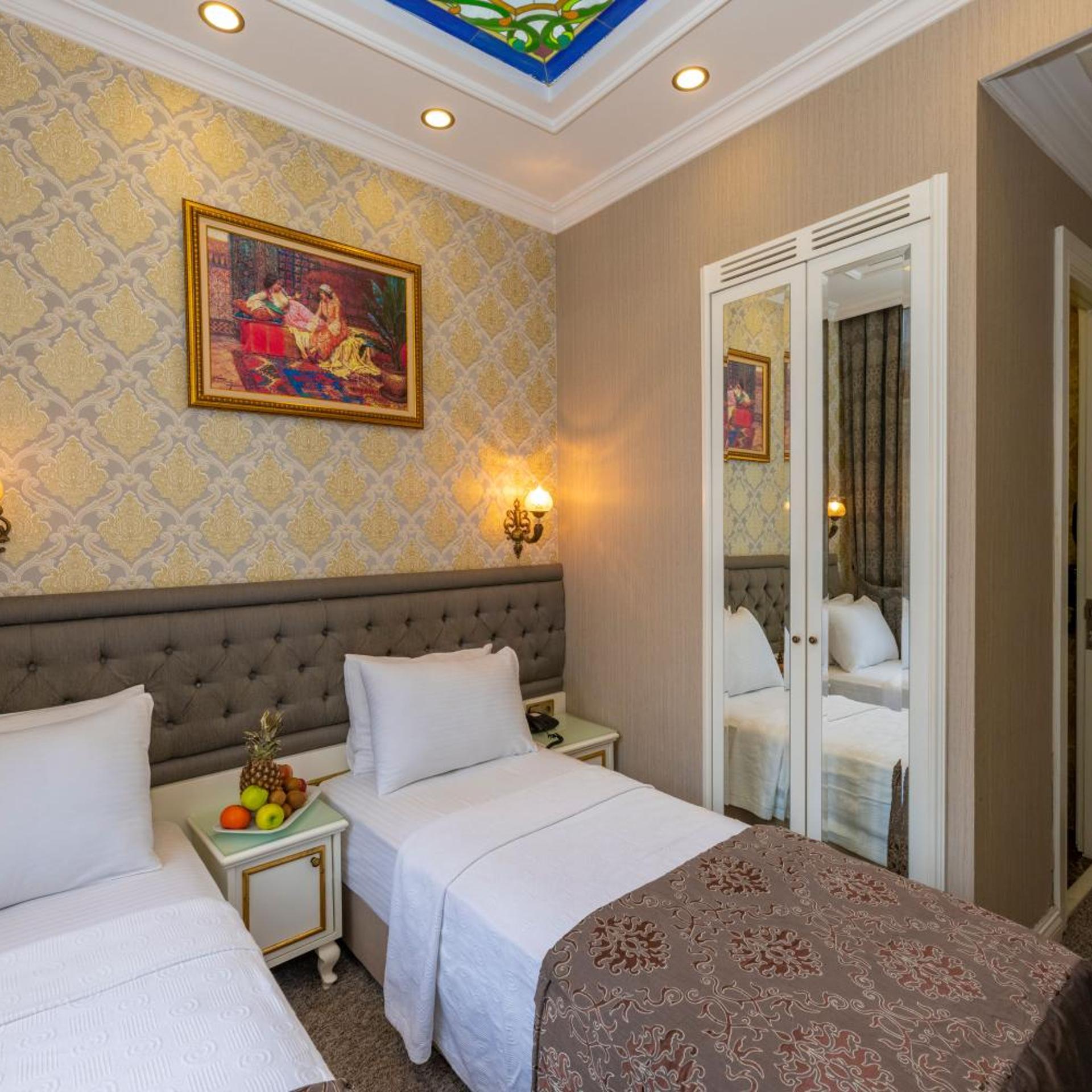 Superior, King Bed