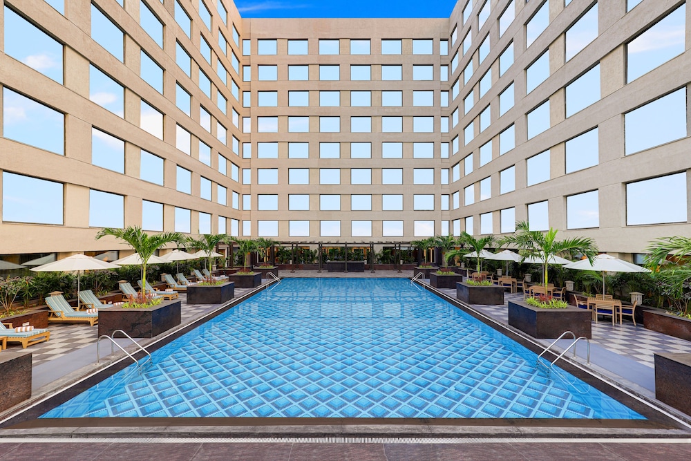 Aurika by Lemon Tree Hotels, Mumbai International Airport 47/50