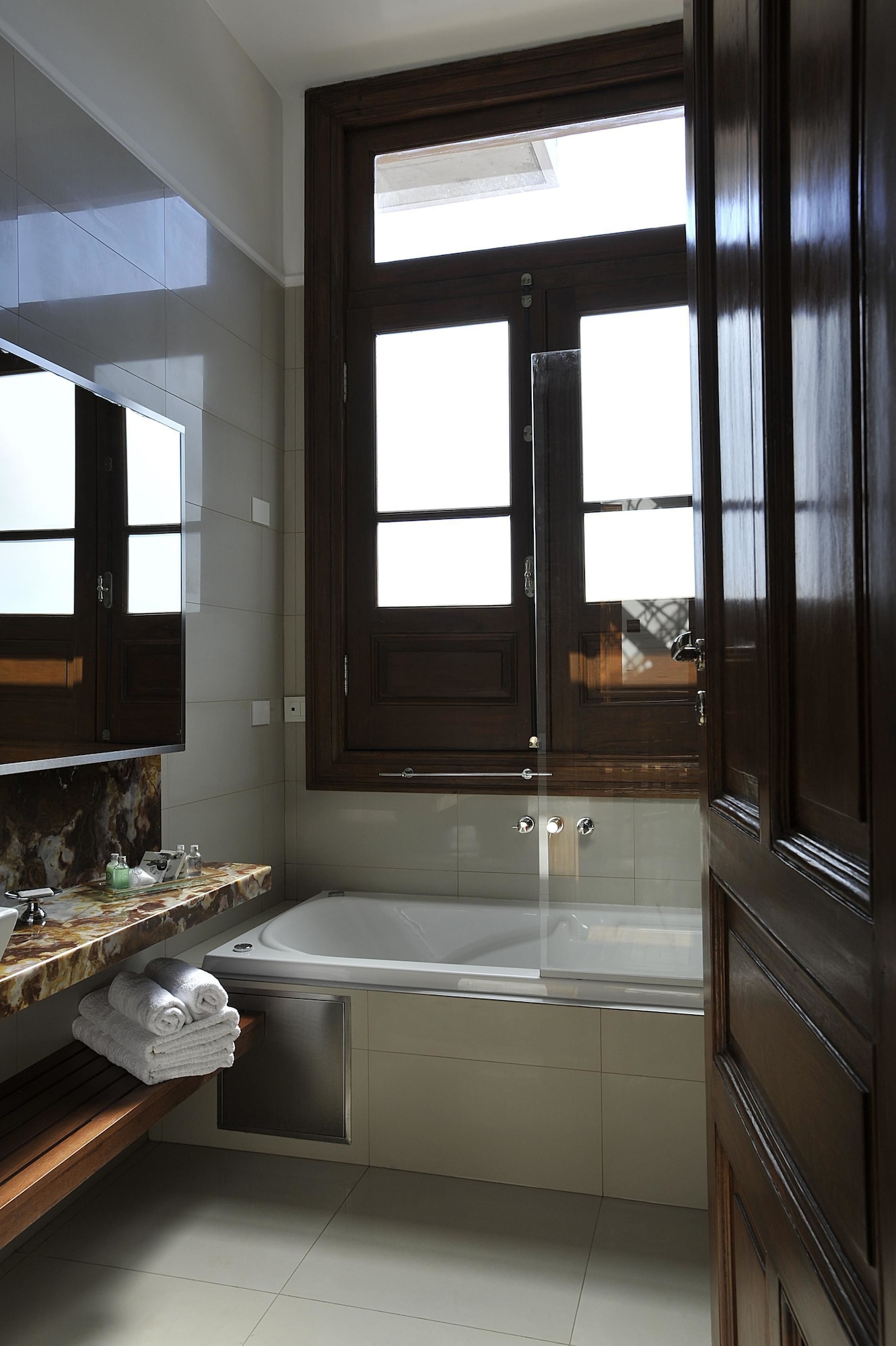 جناح استوديو، Design Suites Salta 10/10