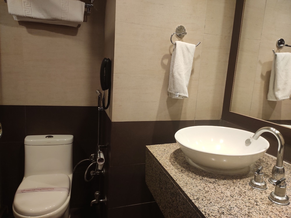 غرفة ديلوكس بسرير كينج، Quality Inn River Country 5/7
