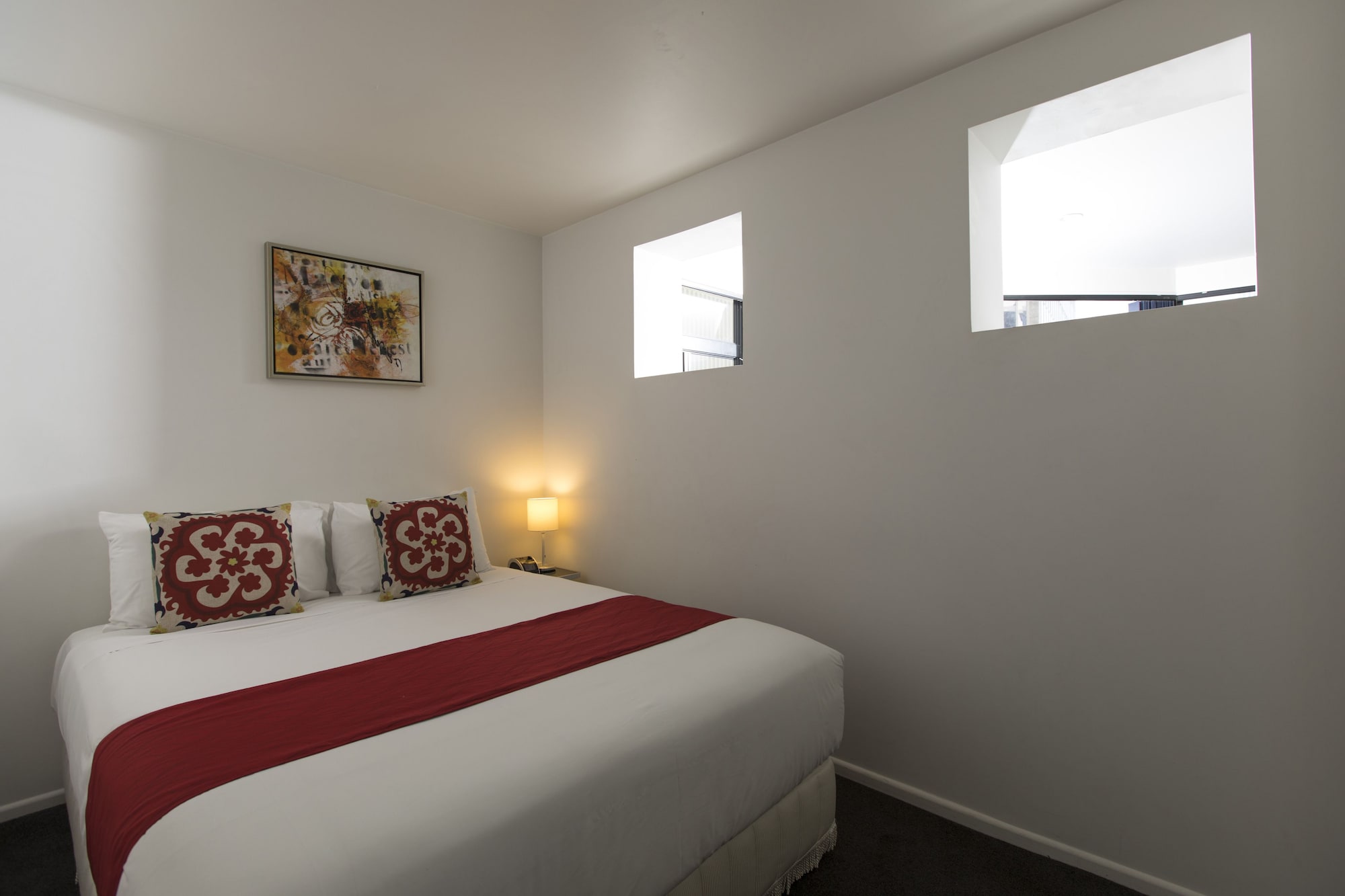 2 BEDROOMS, EXECUTIVE, APARTMENT