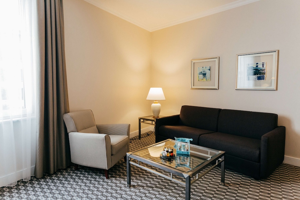 Radisson Blu Carlton 54/73