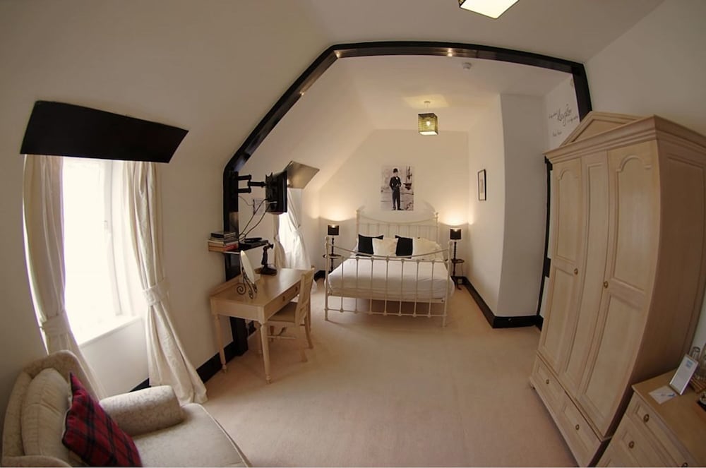 Summer Isles Hotel 29/50