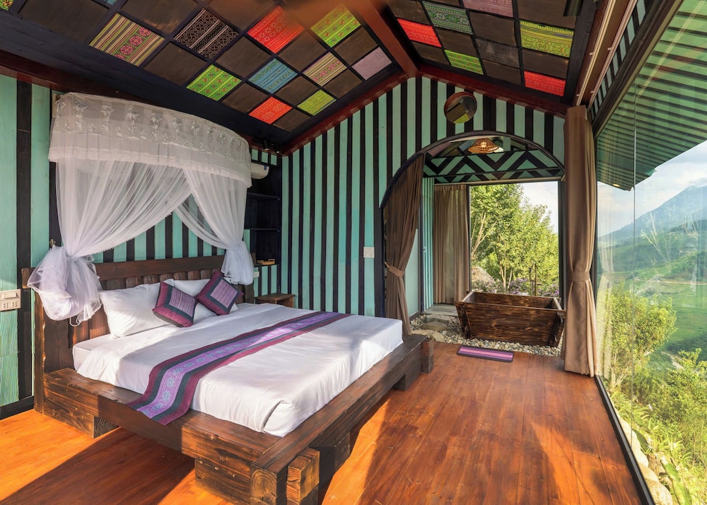 Sapana Mountain Retreat 10/50