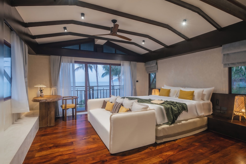 3 Bedrooms, Grand, Luxury, Villa, 2 King Beds, Beach Front, Private Pool، Barcelo Coconut Island 5/8