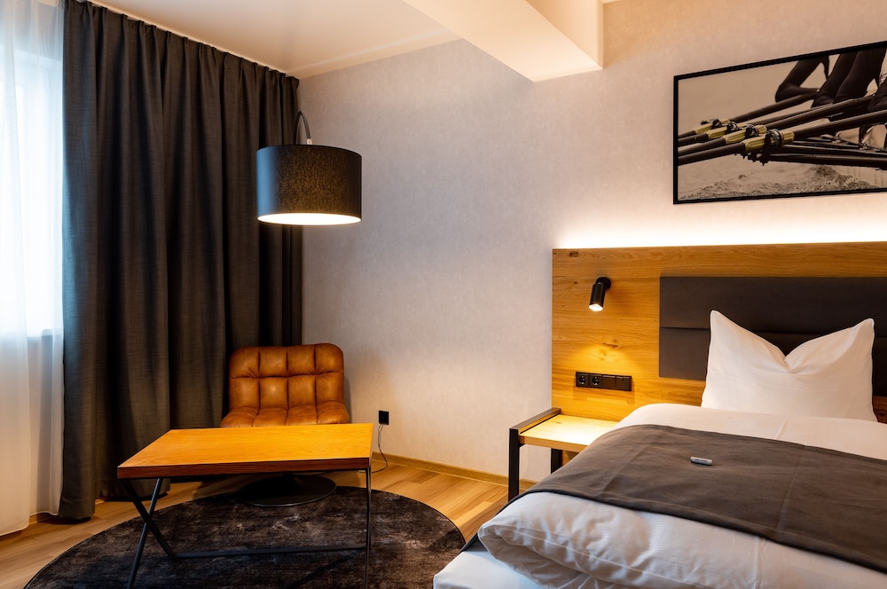 غرفة بسرير كوين، MK hotel Passau 4/8