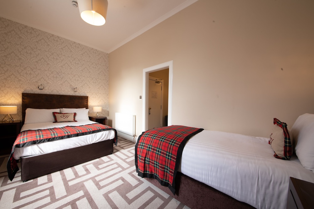 Scotlands Spa Hotel 38/95