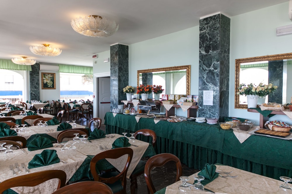 Hotel Negresco 26/34