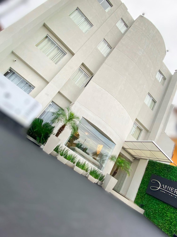 Di Danieri Hotel 1/50