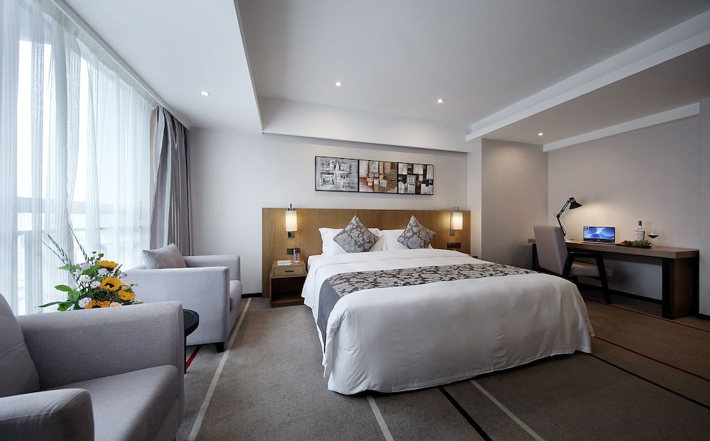 Shenzhen Hongdu Hotel 11/60