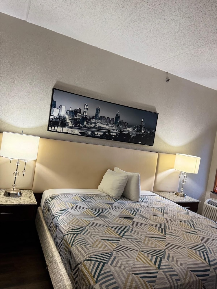 Budgetel Inns & Suites - Atlanta Galleria Stadium 7/25