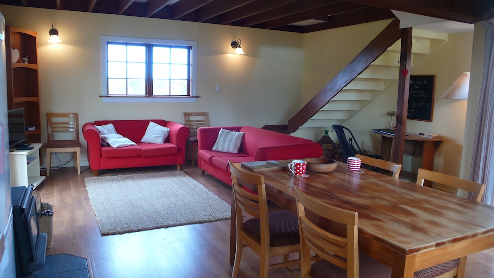 GUNYAH COUNTRY ESTATE 16/50