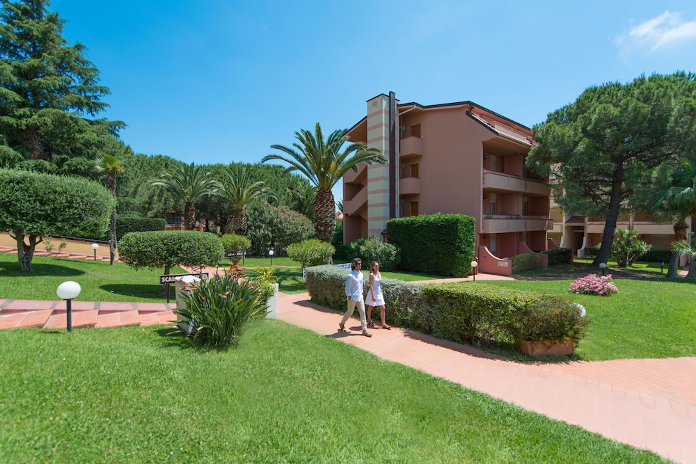Loano 2 Village Residence Hotel 44/50