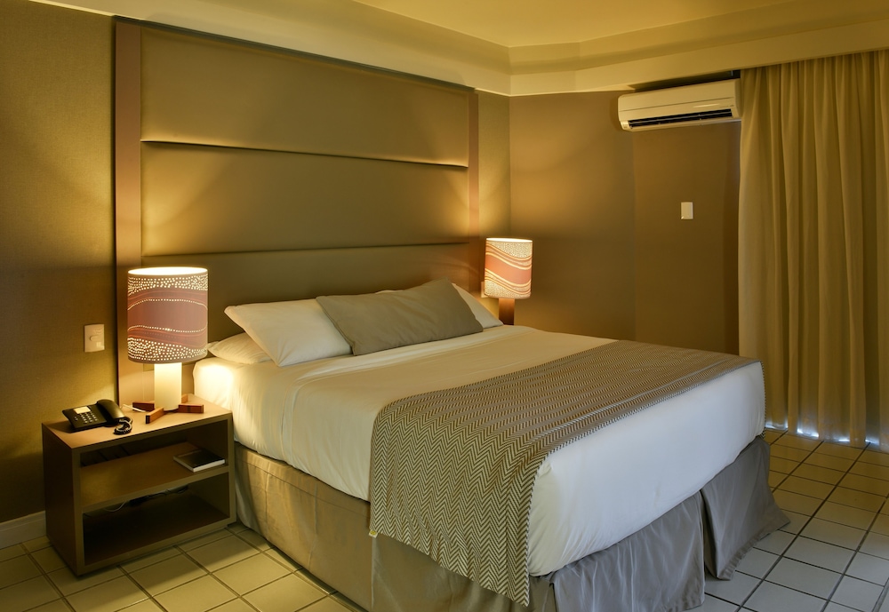 Hardman Praia Hotel 23/78