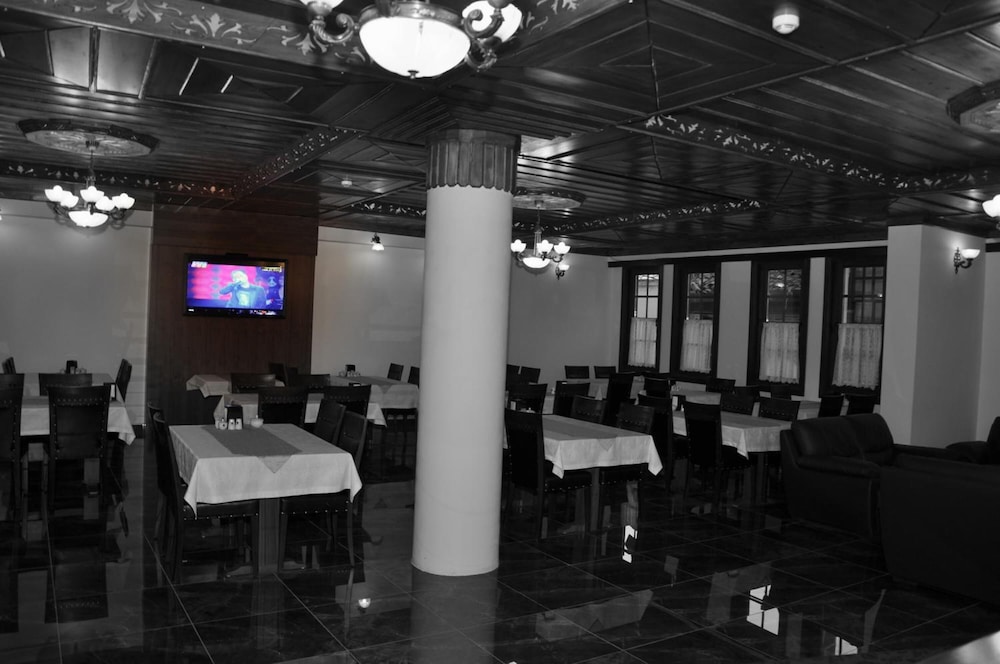 Simre Hotel 26/30