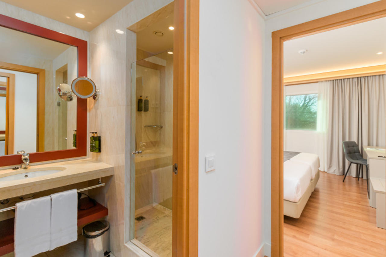 Hotel Puerta Santander 23/23