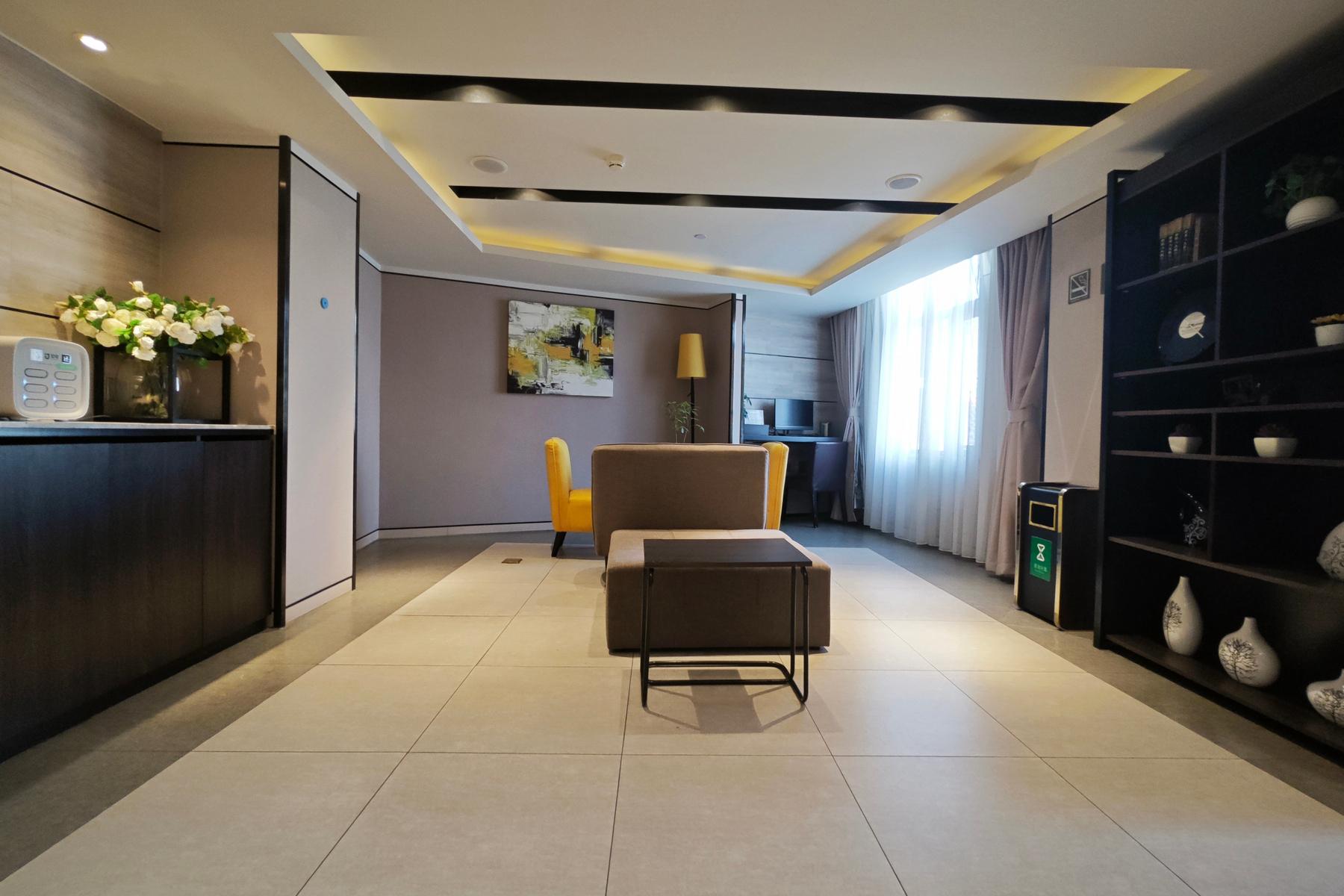 Home Inn Plus (Beijing Changping Government Street Metro Station) 13/44