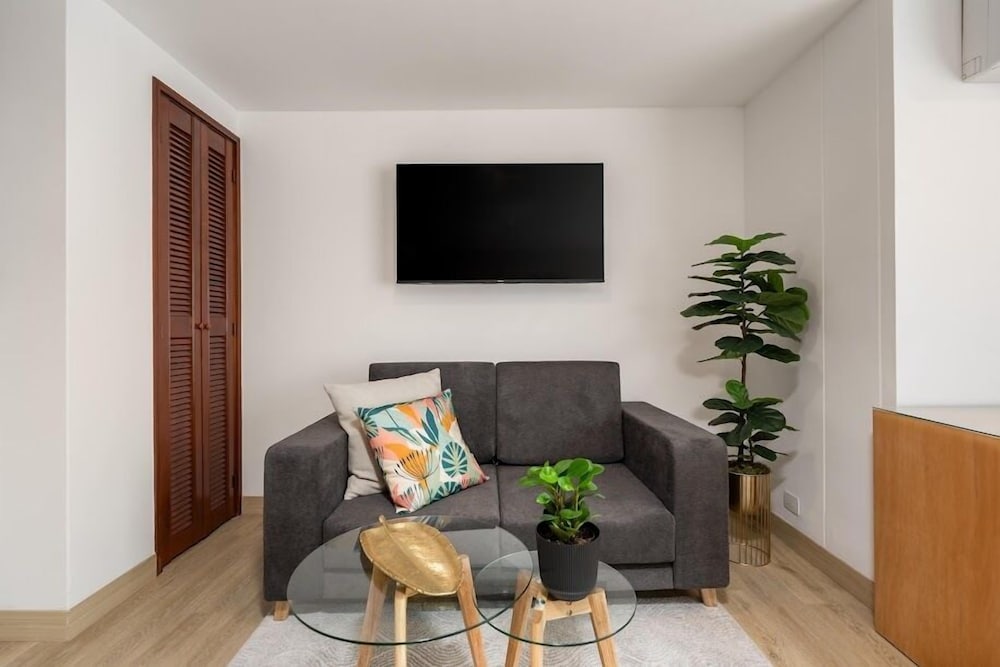 Leblon Suites Hotel 36/60