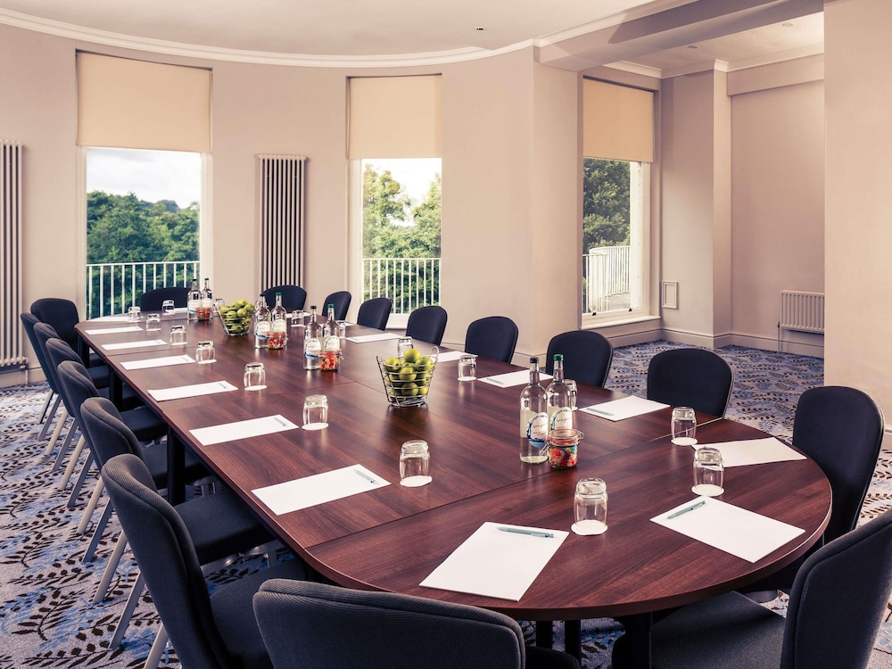 Mercure Gloucester Bowden Hall Hotel 58/70