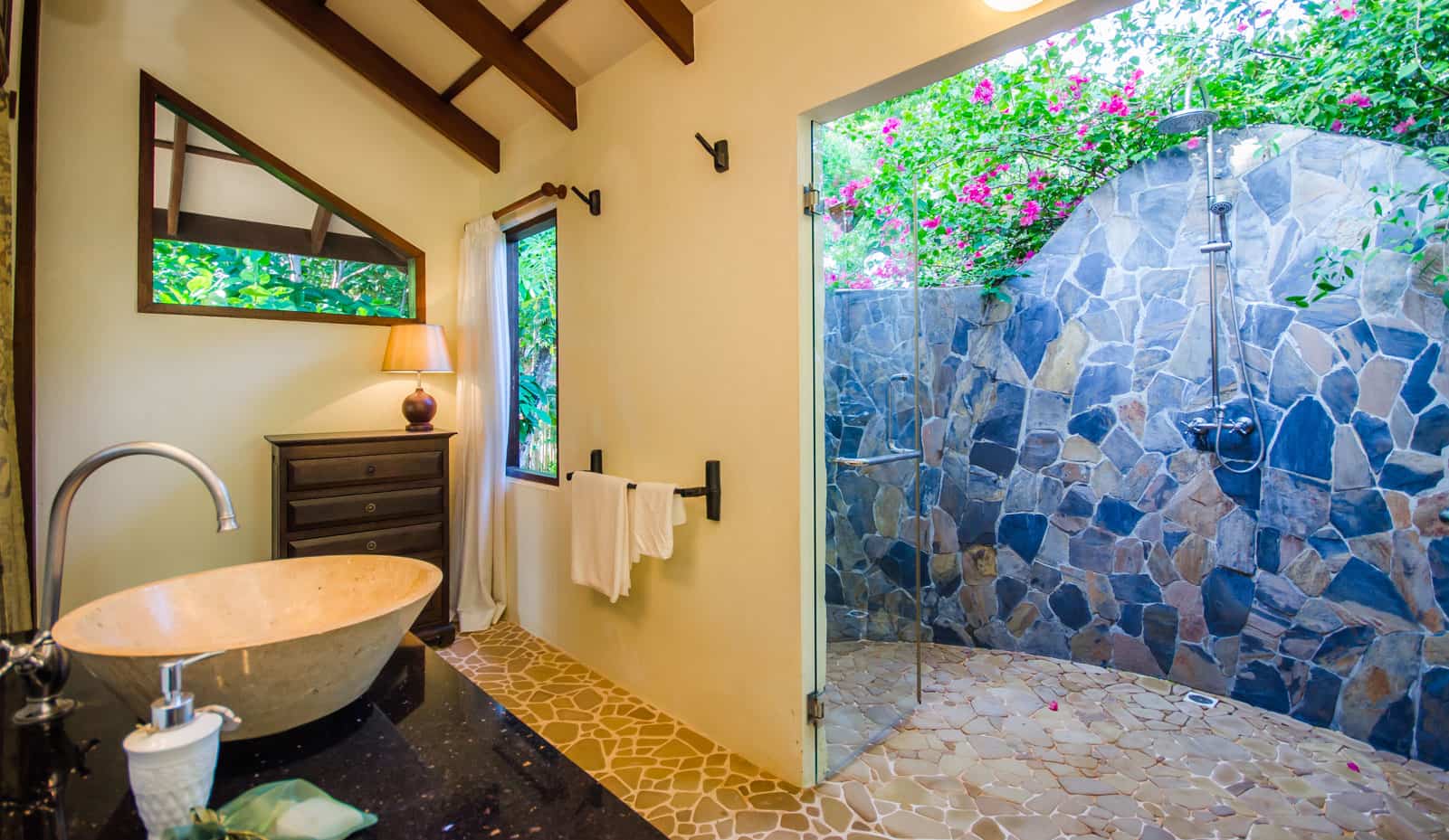 3 Bedrooms, Beach Villa