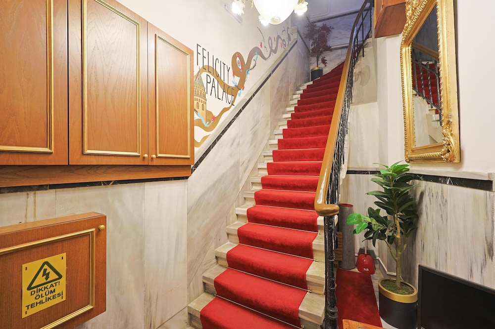 Felicity Palace Sirkeci 19/47