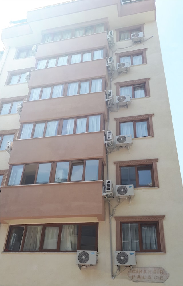 Cihangir Palace Hotel 2/69