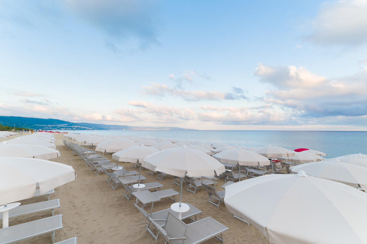 Caladune Resort 42/56