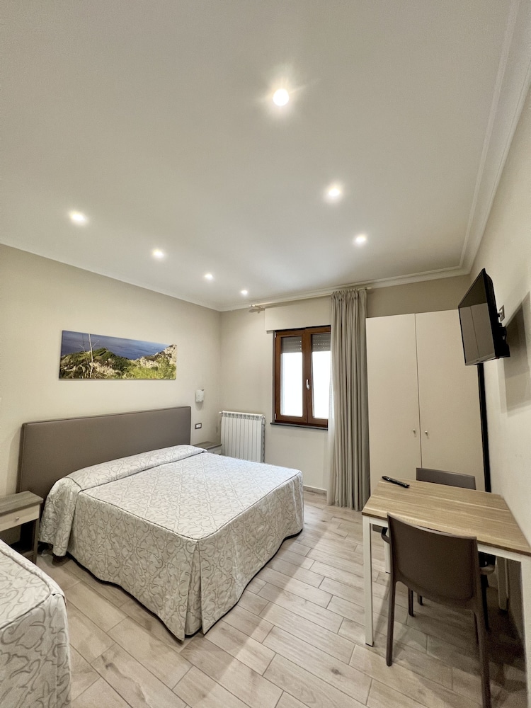 Relais Milò 12/41