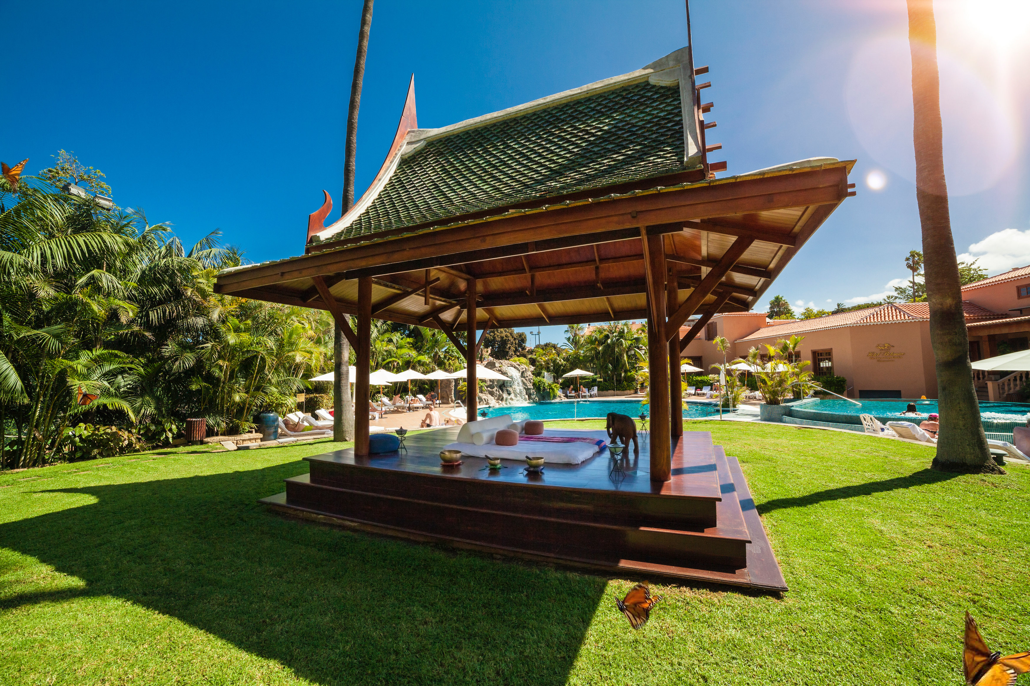 Hotel Botanico and The Oriental Spa Garden 48/49