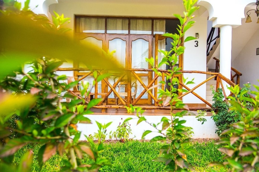 Nungwi Garden Boutique Hotel 56/60