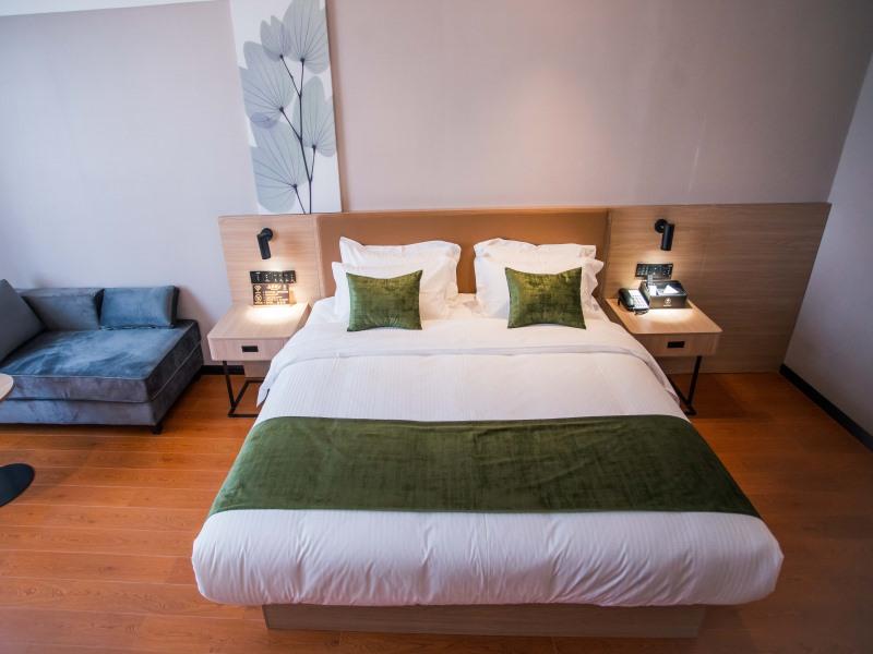 GreenTree Inn Tangshan Nanhu International Exhibition Center 12/30
