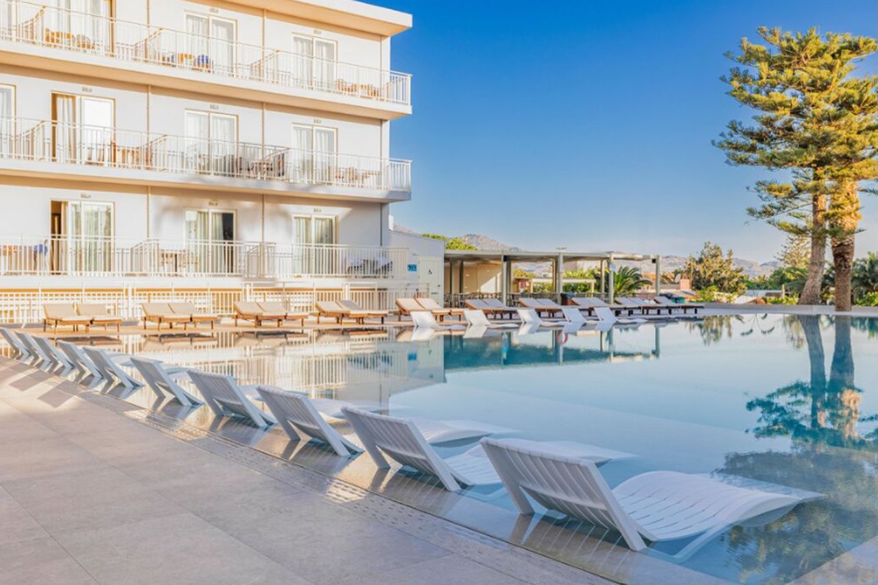 CHC Marilena Hotel 35/38