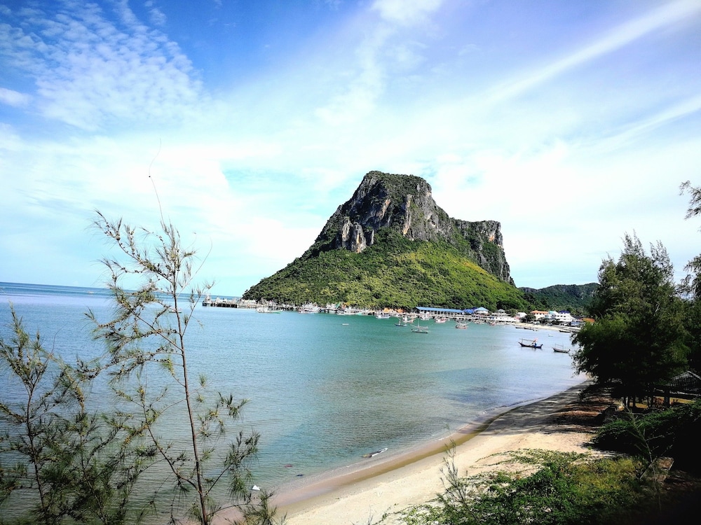 Aow Noi Sea View Resort 38/50