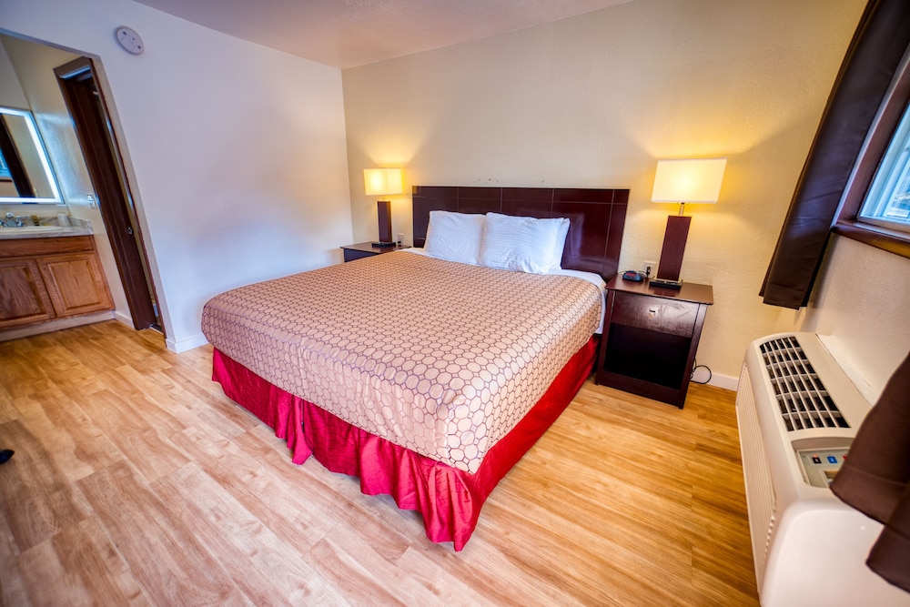 Budget Inn Motel 26/54